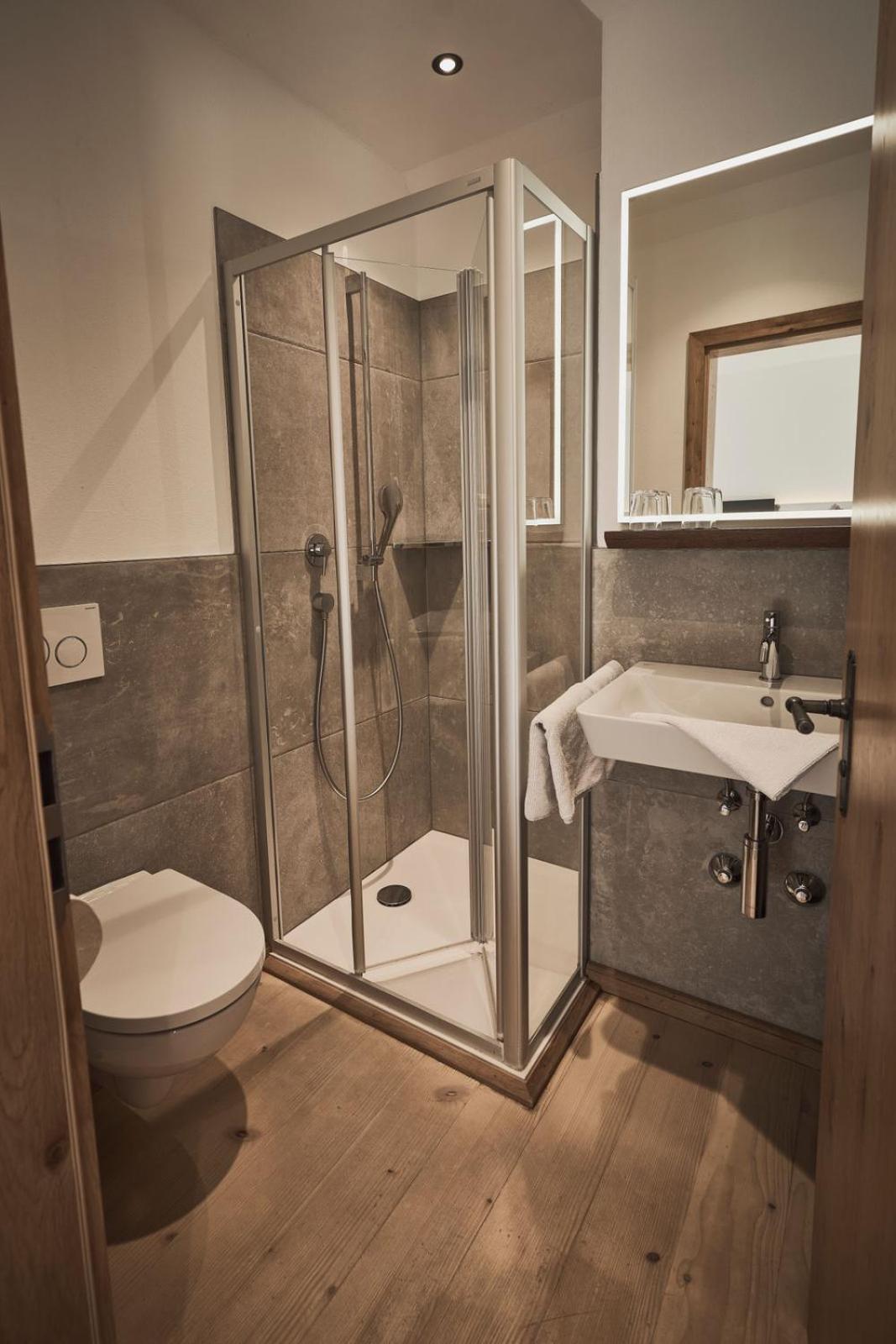 Rait'Ner Wirt Hotel Schleching Buitenkant foto
